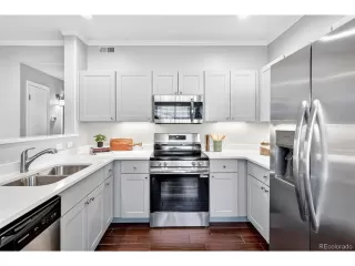 Photo #3: 9721713 Listing