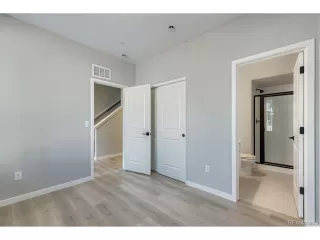 Photo #3: 9722640 Listing