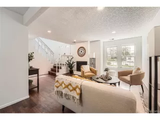 Photo #4: 9724865 Listing 