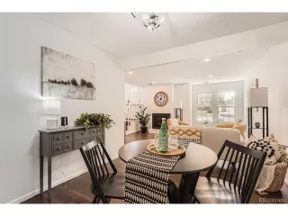 Photo #6: 9724865 Listing 