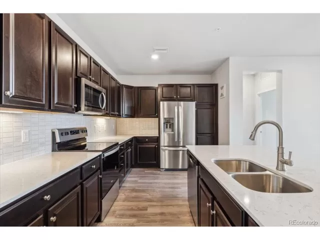 MLS: 9725801 Condo For Sale