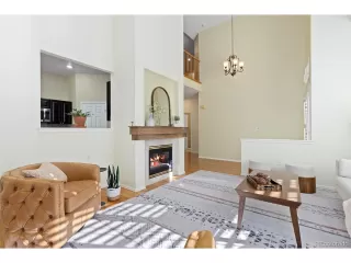 Photo #3: 9726497 Listing 