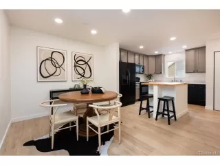 Photo #6: 9726545 Listing 