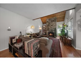 Photo #3: 9726621 Listing 