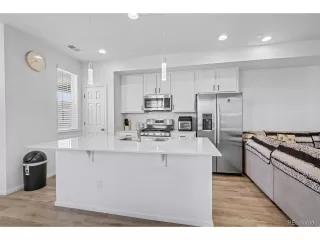 Photo #4: 9727099 Listing 