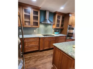 Photo #5: 9727147 Listing 