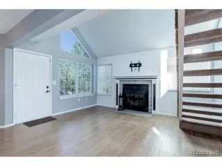 Photo #4: 9728499 Listing 