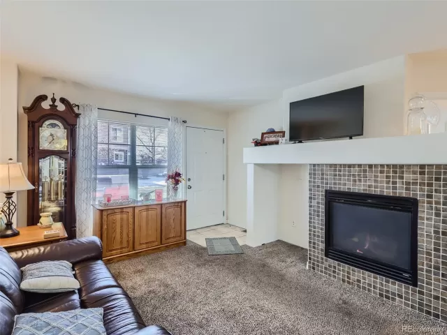 MLS: 9732728 Condo For Sale