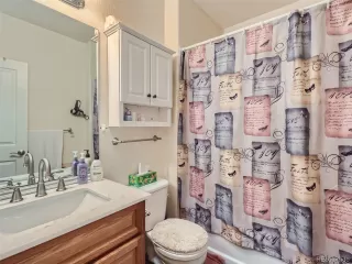 Photo #6: 9732728 Listing