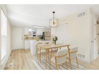 Photo #6: 9732781 Listing 