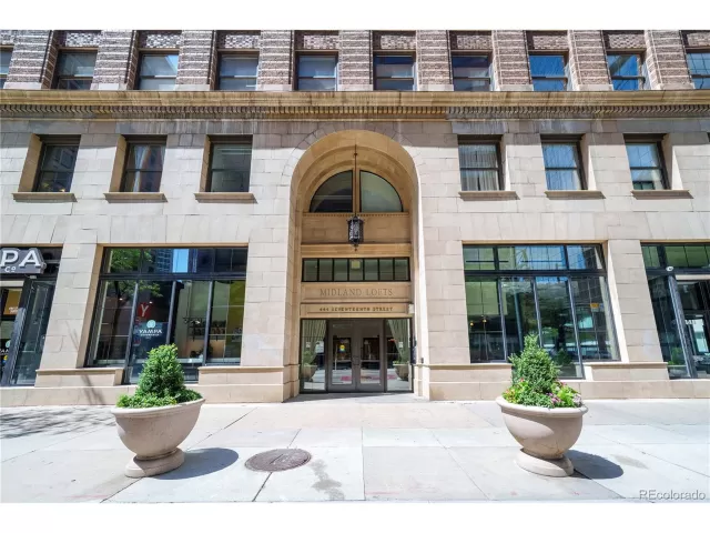 MLS: 9733178 Condo For Sale