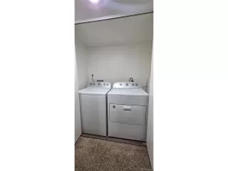 Photo #5: 9733689 Listing