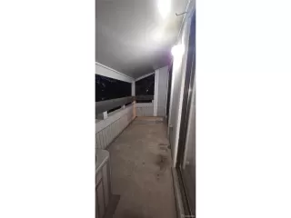 Photo #6: 9733689 Listing