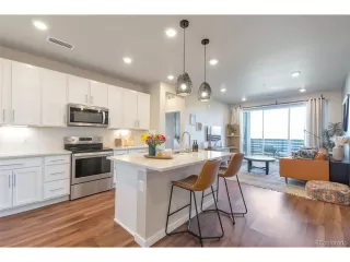 Photo #4: 9734018 Listing 