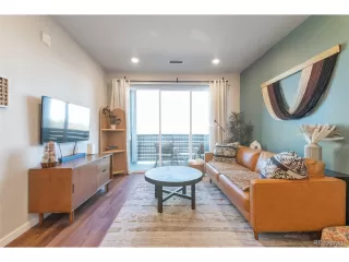 Photo #6: 9734018 Listing 