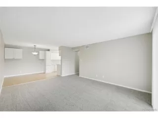 Photo #4: 9735930 Listing 