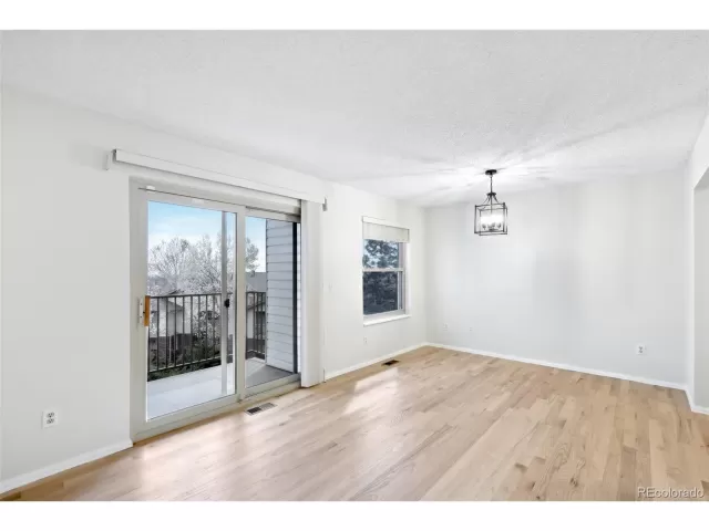 MLS: 9737456 Condo For Sale