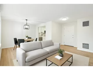 Photo #2: 9737456 Listing