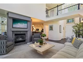 Photo #5: 9738287 Listing