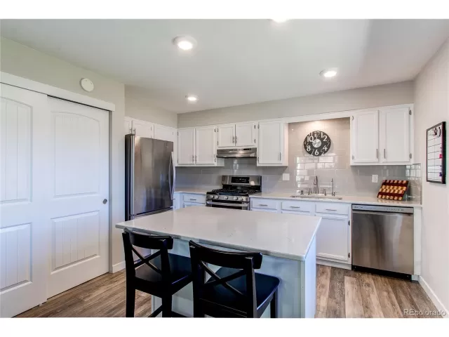 MLS: 9739426 Condo For Sale