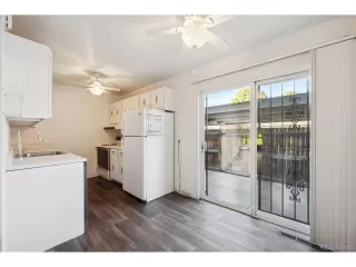 Photo #5: 9740338 Listing 