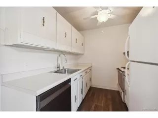 Photo #6: 9740338 Listing 