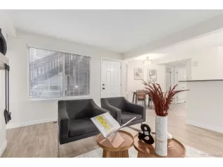 Photo #4: 9740525 Listing