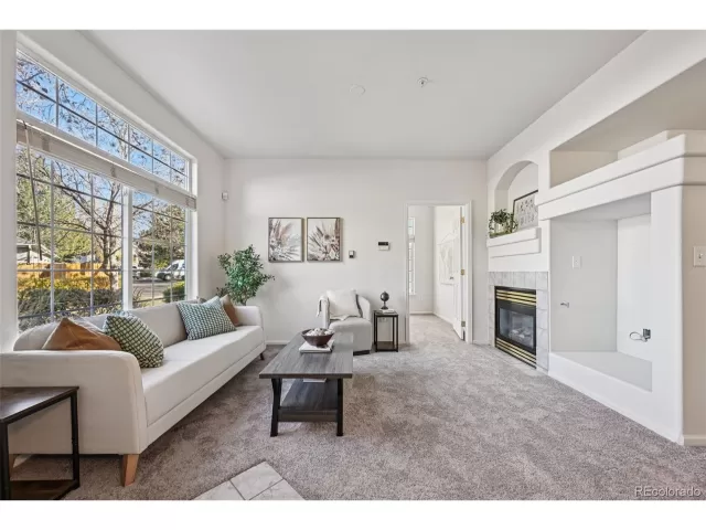 MLS: 9742525 Condo For Sale