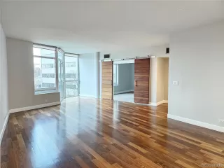 Photo #2: 9742861 Listing