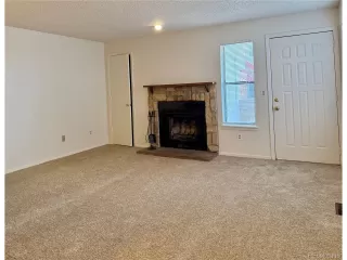 Photo #3: 9744118 Listing