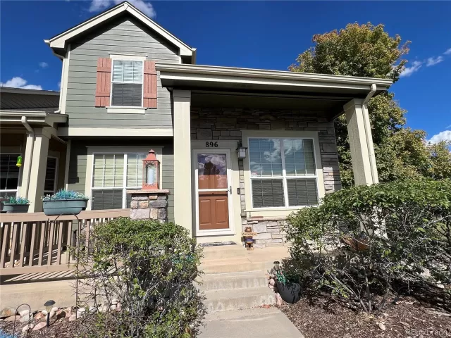 MLS: 9745335 Condo For Sale