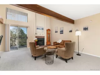 Photo #3: 9745353 Listing