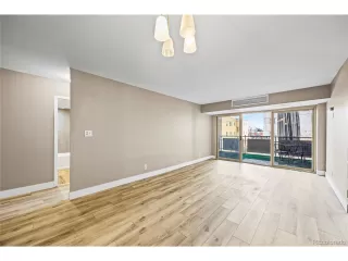 Photo #5: 9746844 Listing 