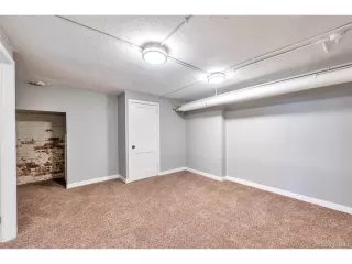 Photo #6: 9751245 Listing