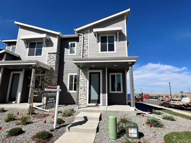 MLS: 9751727 Condo For Sale