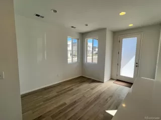 Photo #3: 9751727 Listing