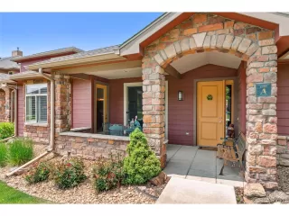 Photo #2: 9753070 Listing