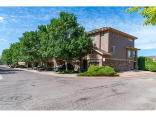 Photo #2: 9753546 Listing