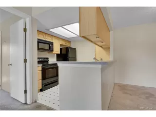 Photo #2: 9753641 Listing