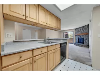 Photo #3: 9753641 Listing