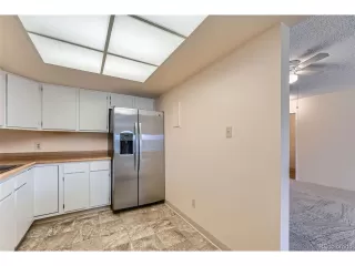 Photo #5: 9755737 Listing