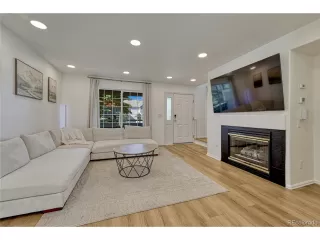 Photo #3: 9757268 Listing