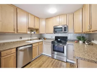Photo #3: 9758239 Listing 