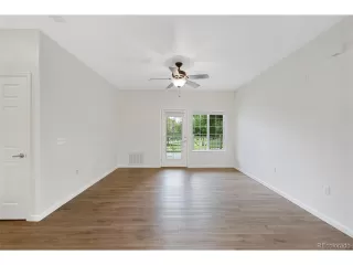 Photo #5: 9758608 Listing 