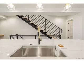 Photo #6: 9759120 Listing 