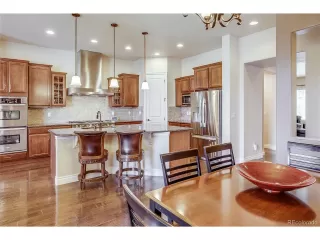 Photo #4: 9759411 Listing 