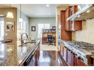 Photo #6: 9759411 Listing 