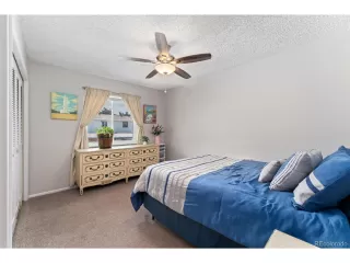 Photo #5: 9761071 Listing