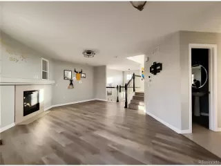 Photo #3: 9761798 Listing 