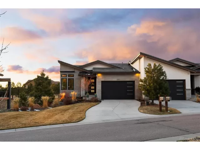 MLS: 9764886 Condo For Sale